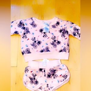 0-3 Month Minnie Mouse Two Piece Set